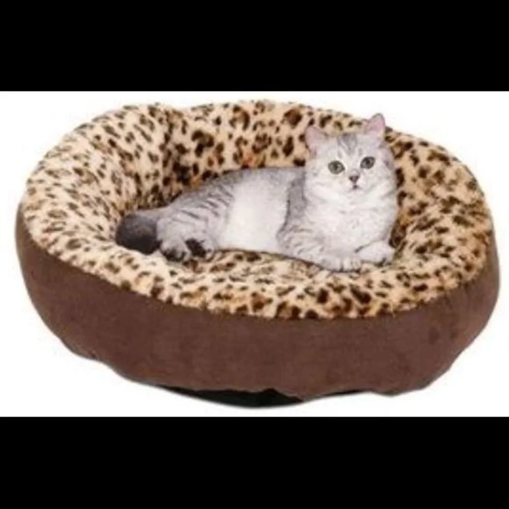 Pet Round Animal Print Pet Bed for Small Dogs and Cats 18-inch by 18-inch